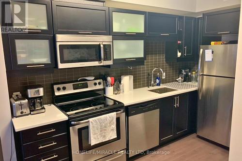 1307 - 40 Nepean Street, Ottawa, ON - Indoor Photo Showing Kitchen With Upgraded Kitchen