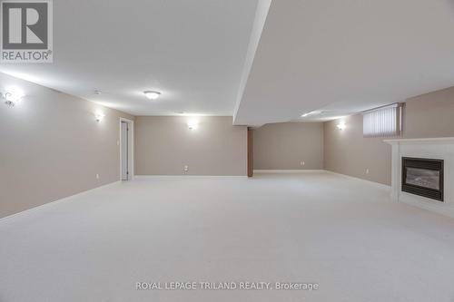 297 Thorn Drive, Strathroy-Caradoc, ON - Indoor Photo Showing Basement