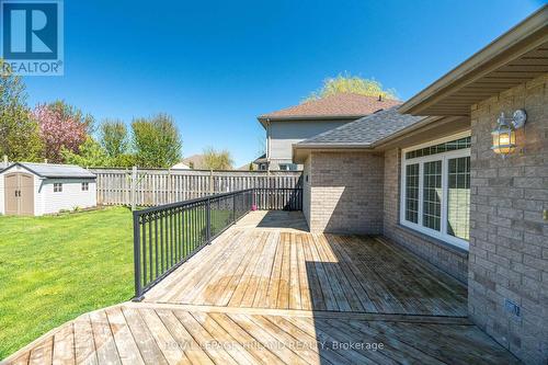 297 Thorn Drive, Strathroy-Caradoc, ON - Outdoor With Deck Patio Veranda With Exterior