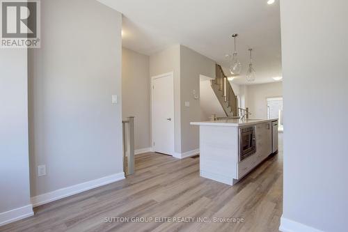 16 Mulhollard Lane, Hamilton (Ancaster), ON - Indoor Photo Showing Kitchen