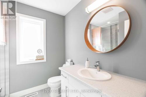 418 Edgevalley Road, London, ON - Indoor Photo Showing Bathroom