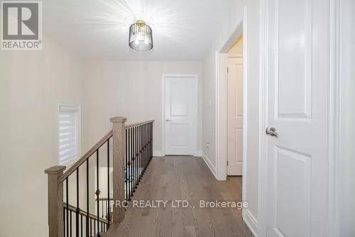 95 Kennedy Boulevard, New Tecumseth, ON - Indoor Photo Showing Other Room