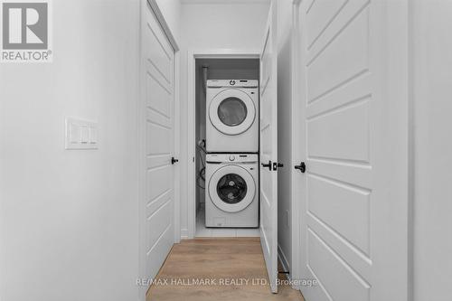 311 - 415 Sea Ray Avenue, Innisfil, ON - Indoor Photo Showing Laundry Room