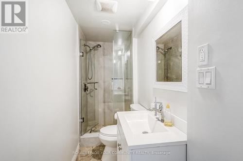 222 Mount Albert Rd, East Gwillimbury, ON - Indoor Photo Showing Bathroom
