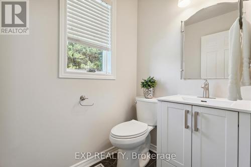 2298 15Th Sideroad, New Tecumseth, ON - Indoor Photo Showing Bathroom