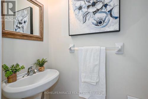 32 Arcadia Road, Wasaga Beach, ON - Indoor Photo Showing Bathroom