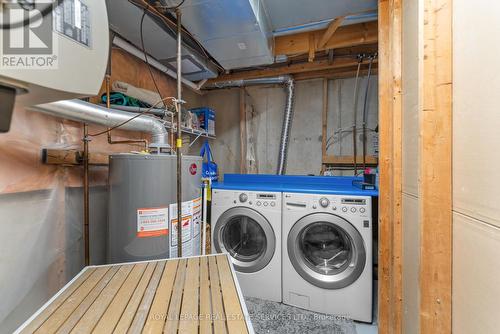 4 Weymouth Road, Barrie, ON - Indoor Photo Showing Laundry Room
