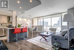 1013 - 3590 KANEFF CRESCENT  Mississauga, ON L5A 3X3