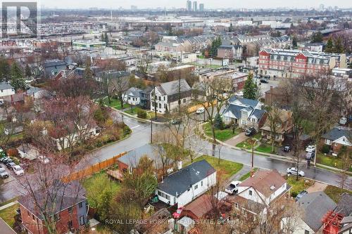39 Ash Crescent, Toronto, ON - Outdoor With View