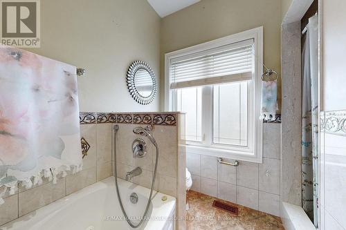 57 Sumach Drive, Georgina (Virginia), ON - Indoor Photo Showing Bathroom