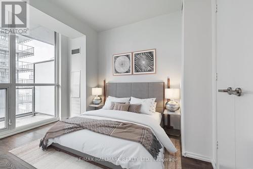 3805 - 45 Charles Street E, Toronto, ON - Indoor Photo Showing Bedroom