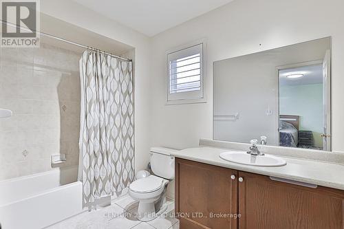 208 Penndutch Circle, Whitchurch-Stouffville, ON - Indoor Photo Showing Bathroom