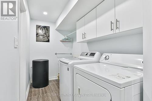 208 Penndutch Circle, Whitchurch-Stouffville, ON - Indoor Photo Showing Laundry Room