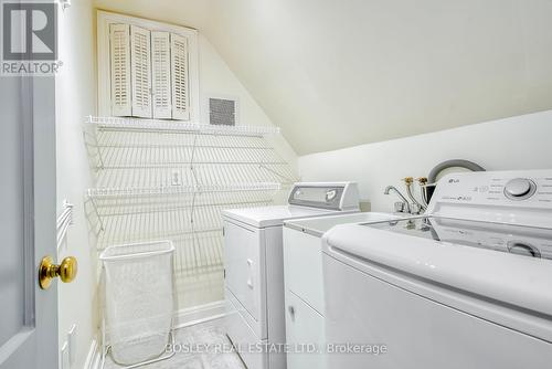 16 Noel Avenue, Toronto, ON - Indoor Photo Showing Laundry Room