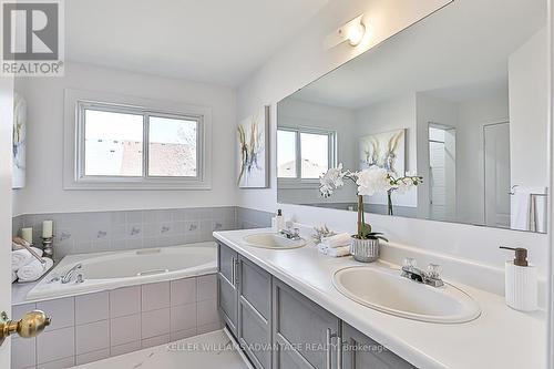 21 Mapson Crescent, Ajax, ON - Indoor Photo Showing Bathroom