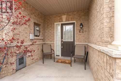 22 Maidstone Way, Whitby, ON - Outdoor With Exterior