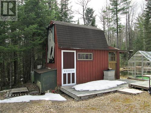 226B Peterson Road, Hastings Highlands, ON - Outdoor