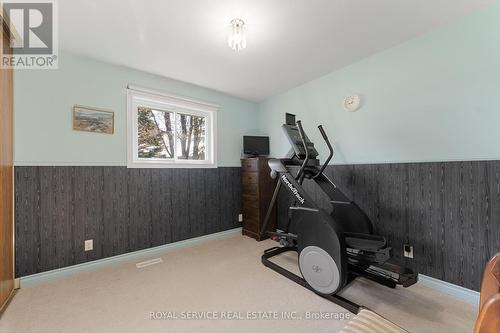 9725 Corkery Road, Hamilton Township, ON - Indoor Photo Showing Gym Room