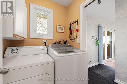 9725 Corkery Road, Hamilton Township, ON - Indoor Photo Showing Laundry Room
