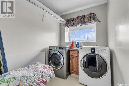 208 Bird Street, Loreburn, SK - Indoor Photo Showing Laundry Room