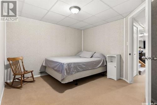 339 4Th Street, Pilot Butte, SK - Indoor Photo Showing Bedroom