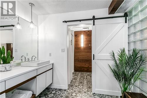 407 Maki Avenue, Sudbury, ON - Indoor Photo Showing Bathroom