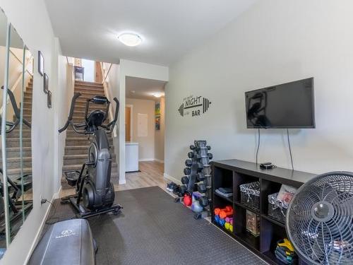 204 Belmonte Street, Kamloops, BC - Indoor Photo Showing Gym Room
