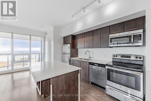 2901 - 2212 Lakeshore Boulevard W, Toronto, ON - Indoor Photo Showing Kitchen With Double Sink With Upgraded Kitchen