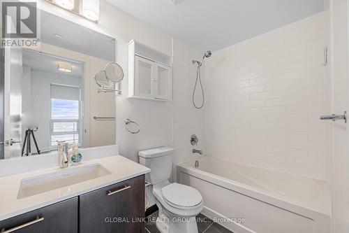 2901 - 2212 Lakeshore Boulevard W, Toronto, ON - Indoor Photo Showing Bathroom