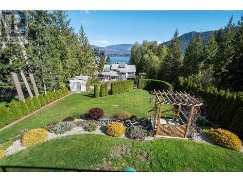 2575 Centennial Drive, Blind Bay, BC - Outdoor