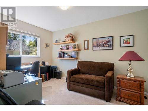 2575 Centennial Drive, Blind Bay, BC - Indoor Photo Showing Office