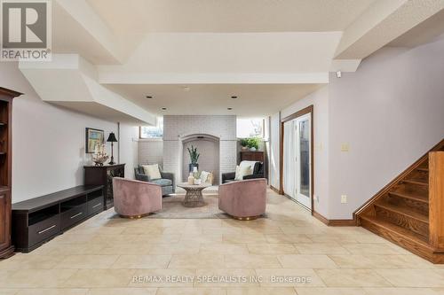 327A Lake Promenade, Toronto, ON - Indoor Photo Showing Bathroom