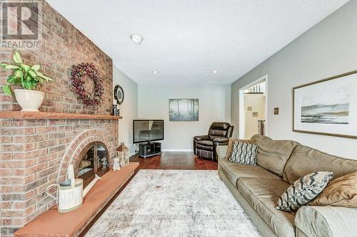 22 Barker Crt, Markham, ON - Indoor Photo Showing Living Room With Fireplace
