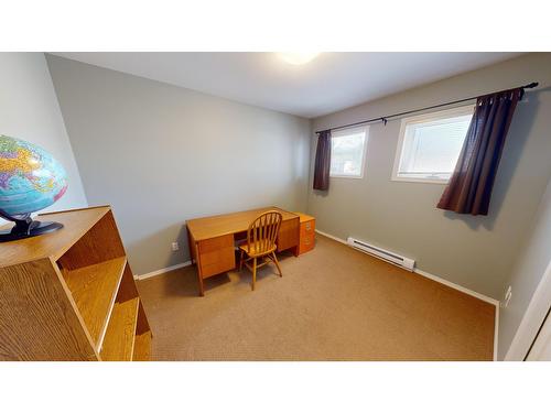 8912 Doherty Street, Canal Flats, BC - Indoor