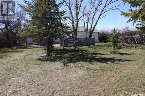 112 1St Street E, Climax, SK - Outdoor