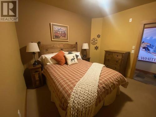 250 Feathertop Way Unit# 208, Big White, BC - Indoor Photo Showing Bedroom