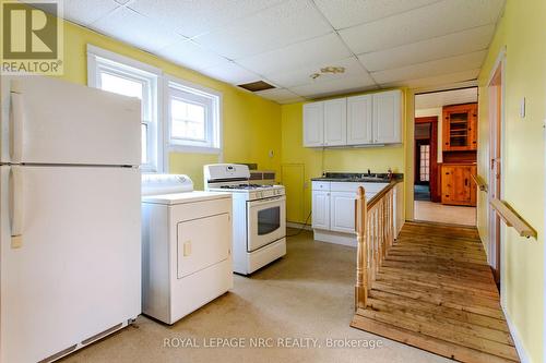 376 Schooley Road, Fort Erie, ON - Indoor Photo Showing Laundry Room