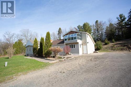 1446 Great Northern Rd, Sault Ste. Marie, ON - Outdoor