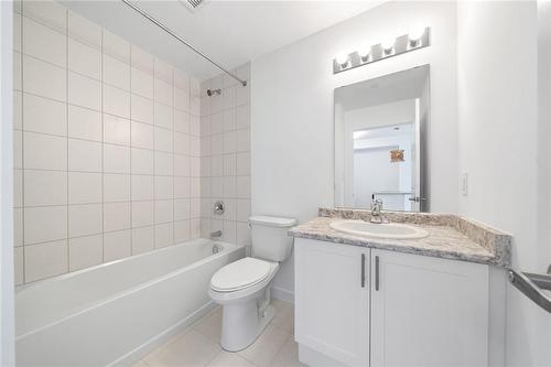 460 Dundas Street E|Unit #229, Hamilton, ON - Indoor Photo Showing Bathroom