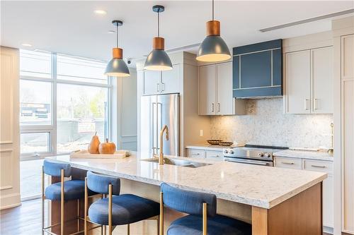 460 Dundas Street E|Unit #229, Hamilton, ON - Indoor Photo Showing Kitchen With Upgraded Kitchen
