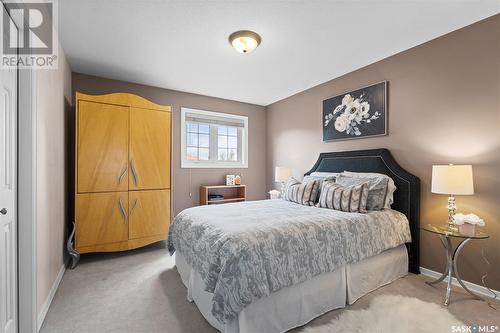 342 Braeshire Rise, Saskatoon, SK - Indoor Photo Showing Bedroom