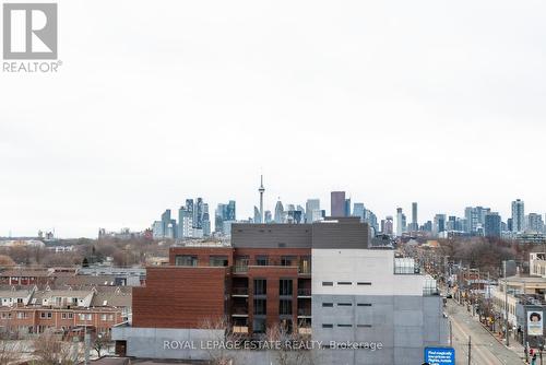405 - 1331 Queen Street E, Toronto, ON - Outdoor With View