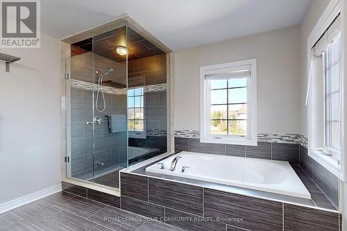 42 Jocada Court, Richmond Hill, ON - Indoor Photo Showing Bathroom