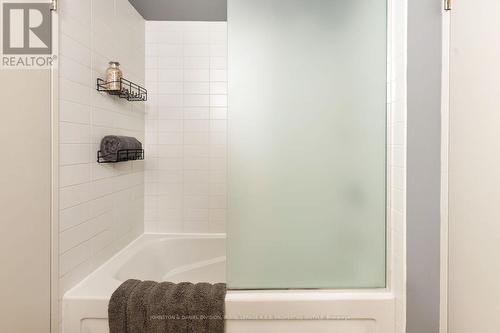 602 - 1005 King Street W, Toronto, ON - Indoor Photo Showing Bathroom