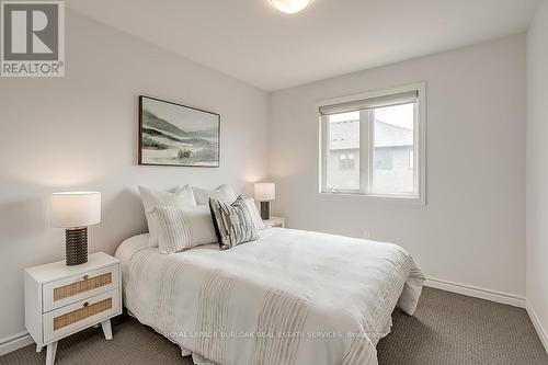 4031 Crown Street, Lincoln, ON - Indoor Photo Showing Bedroom