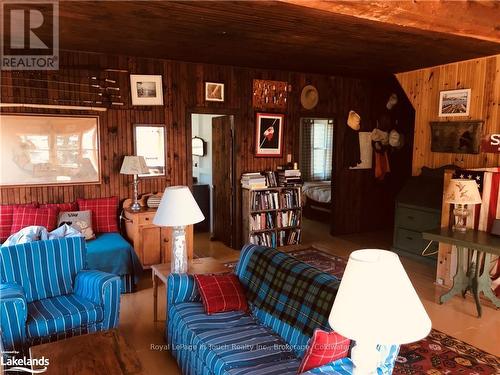 0 Crewe Point, The Archipelago, ON - Indoor Photo Showing Living Room