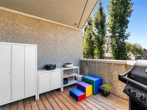 6-2910 Shelbourne St, Victoria, BC - Outdoor With Deck Patio Veranda With Exterior