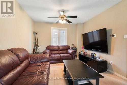 2 Old Colony Drive, Whitby, ON - Indoor Photo Showing Living Room