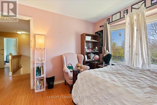 2 Old Colony Drive, Whitby, ON - Indoor Photo Showing Bedroom
