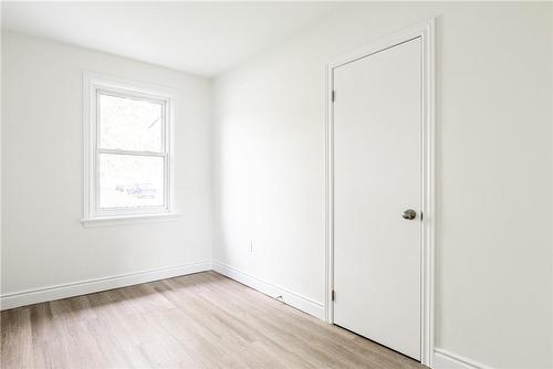 225 Stewartdale Avenue, Hamilton, ON - Indoor Photo Showing Other Room